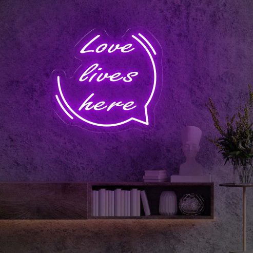 Stylish ‘Love Lives Here’ Neon Sign – Customizable Colors Available